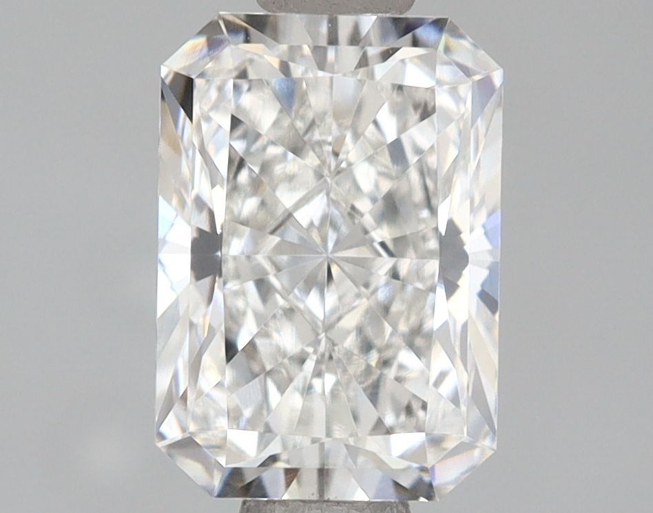 1.04 ct lab-grown Radiant Diamond