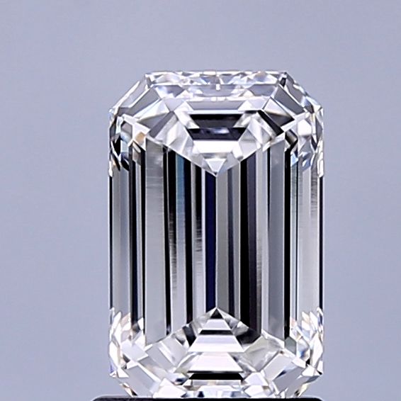 1.56 ct. emerald Lab Grown Diamond front image