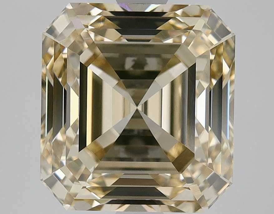 2.82 ct Emerald diamond
