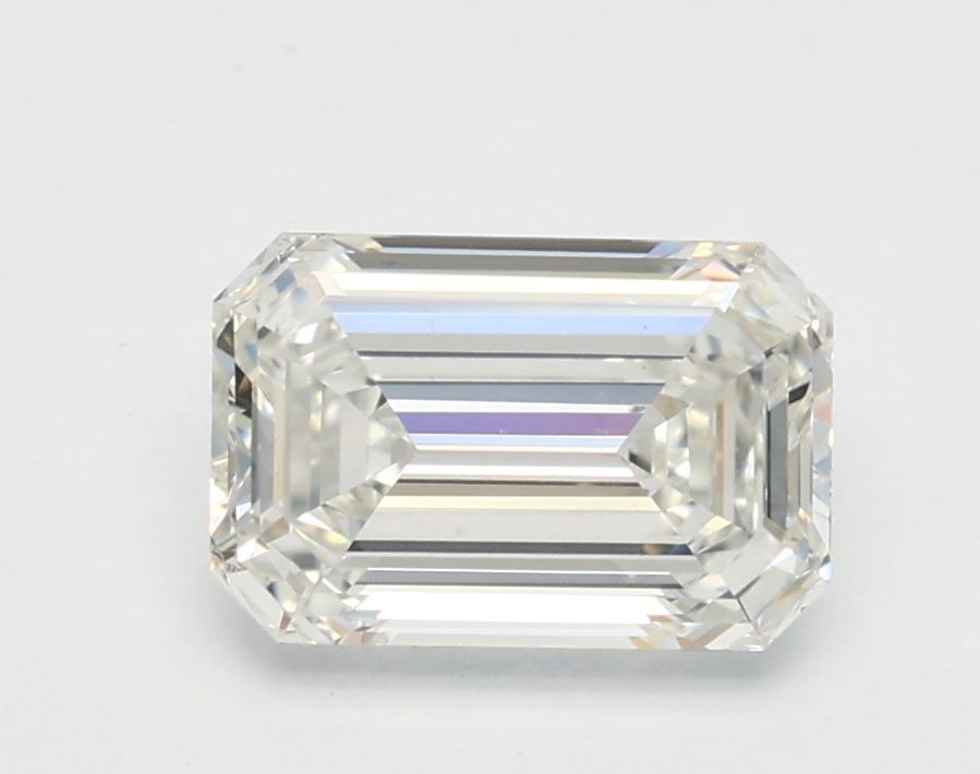 1.06 ct Emerald diamond