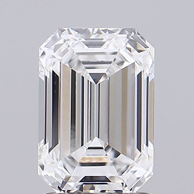 1.65 ct. emerald Lab Grown Diamond front image
