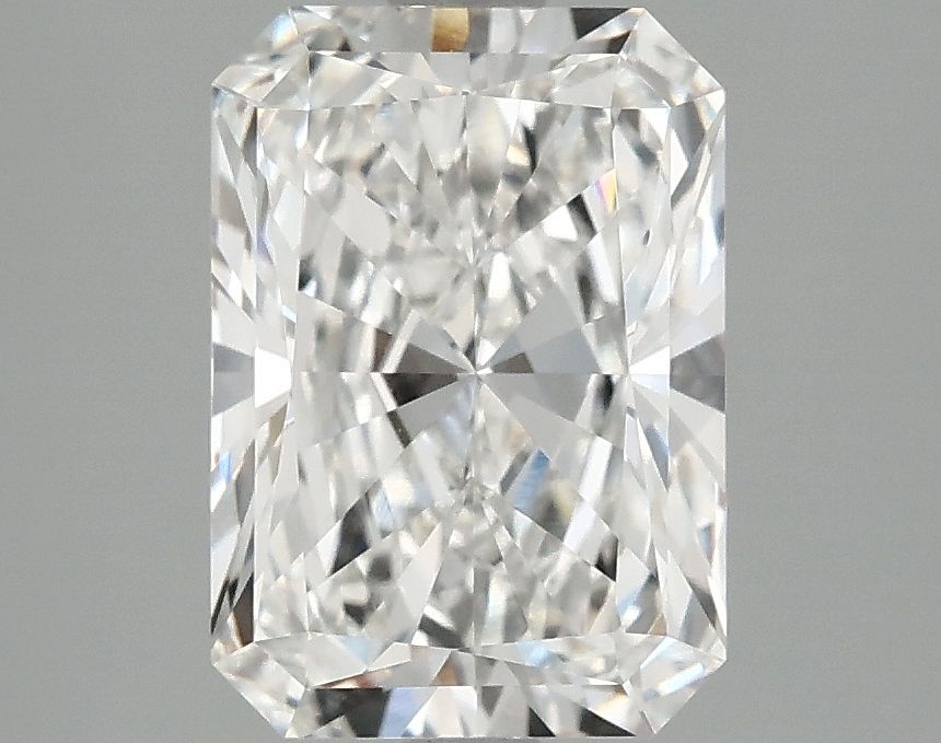 2.59 ct. radiant Lab Grown Diamond front image