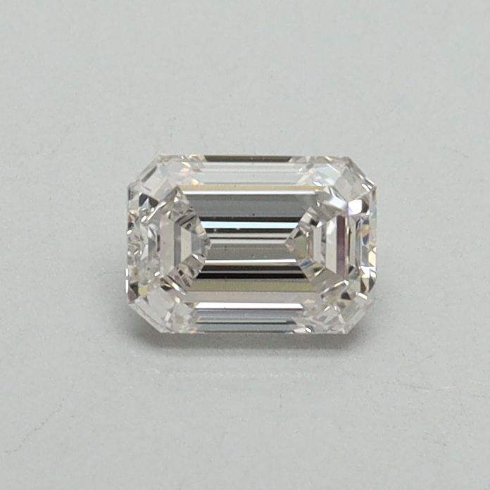 0.36 ct Emerald diamond