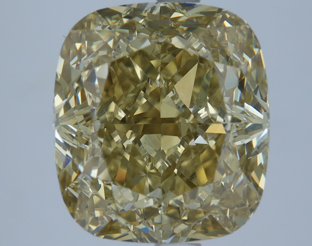 4.79 Carat