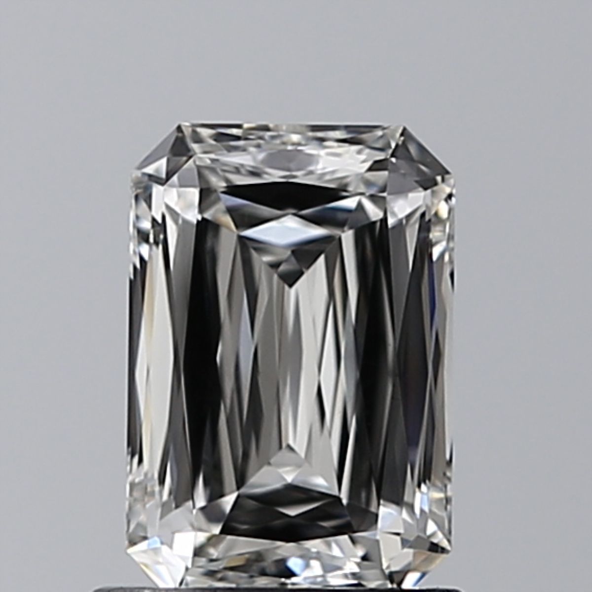 0.92 ct Radiant diamond