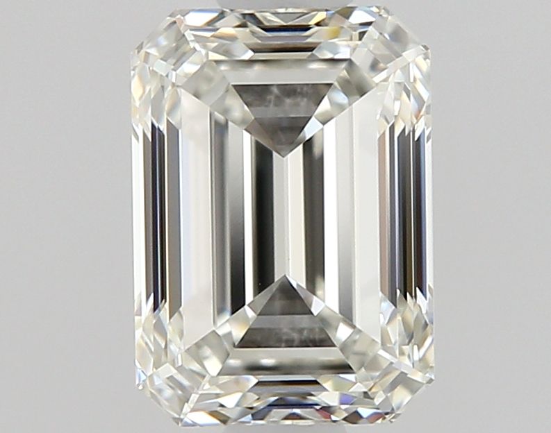 0.90 ct Emerald diamond