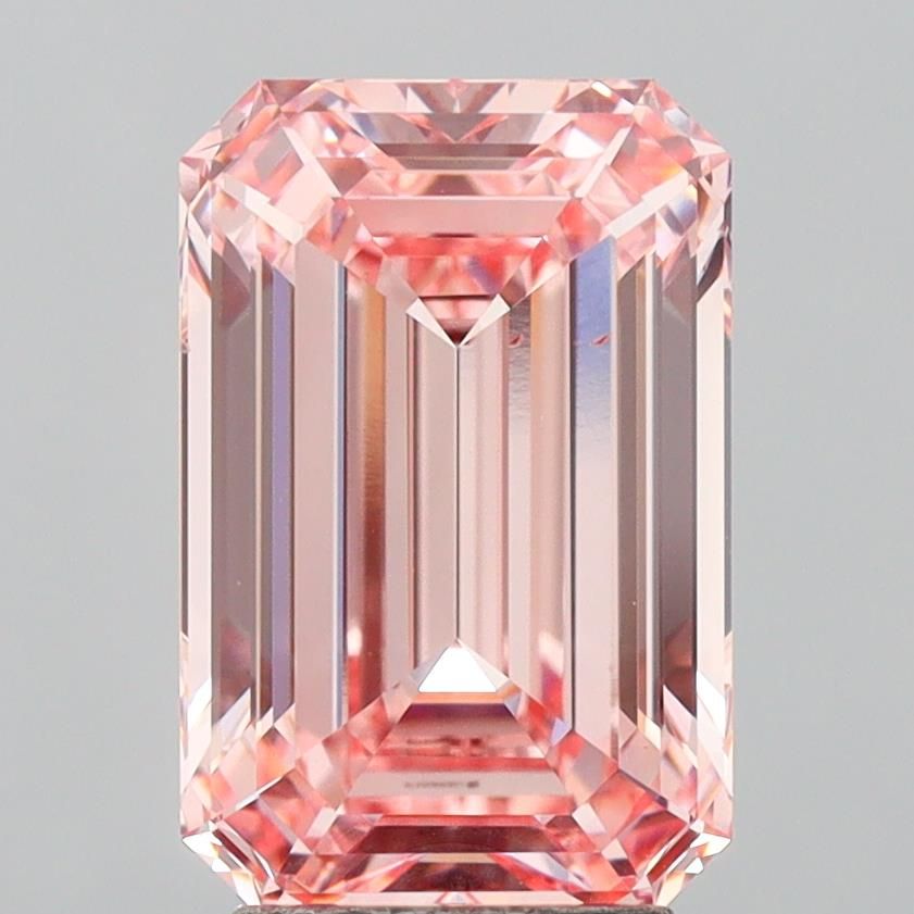 4.01ct Emerald diamond