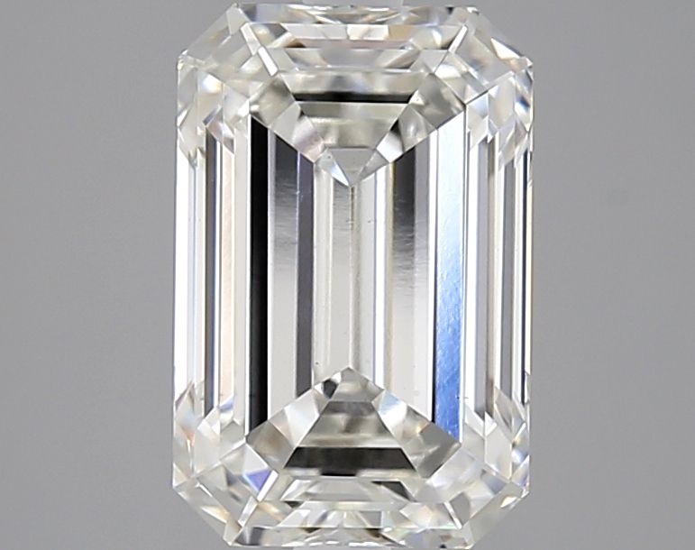 3.14 ct Emerald diamond