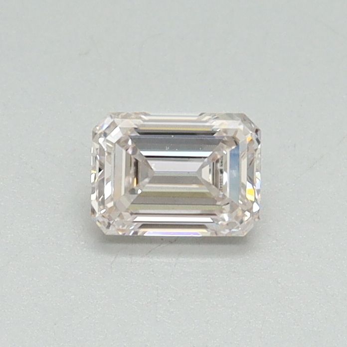 0.34 ct Emerald diamond