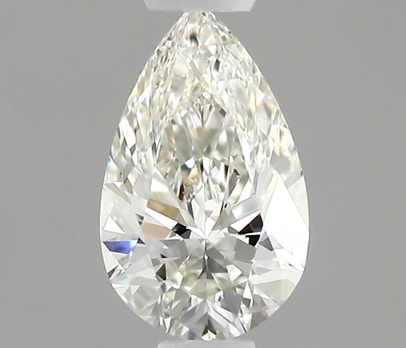 0.34 ct Pear diamond
