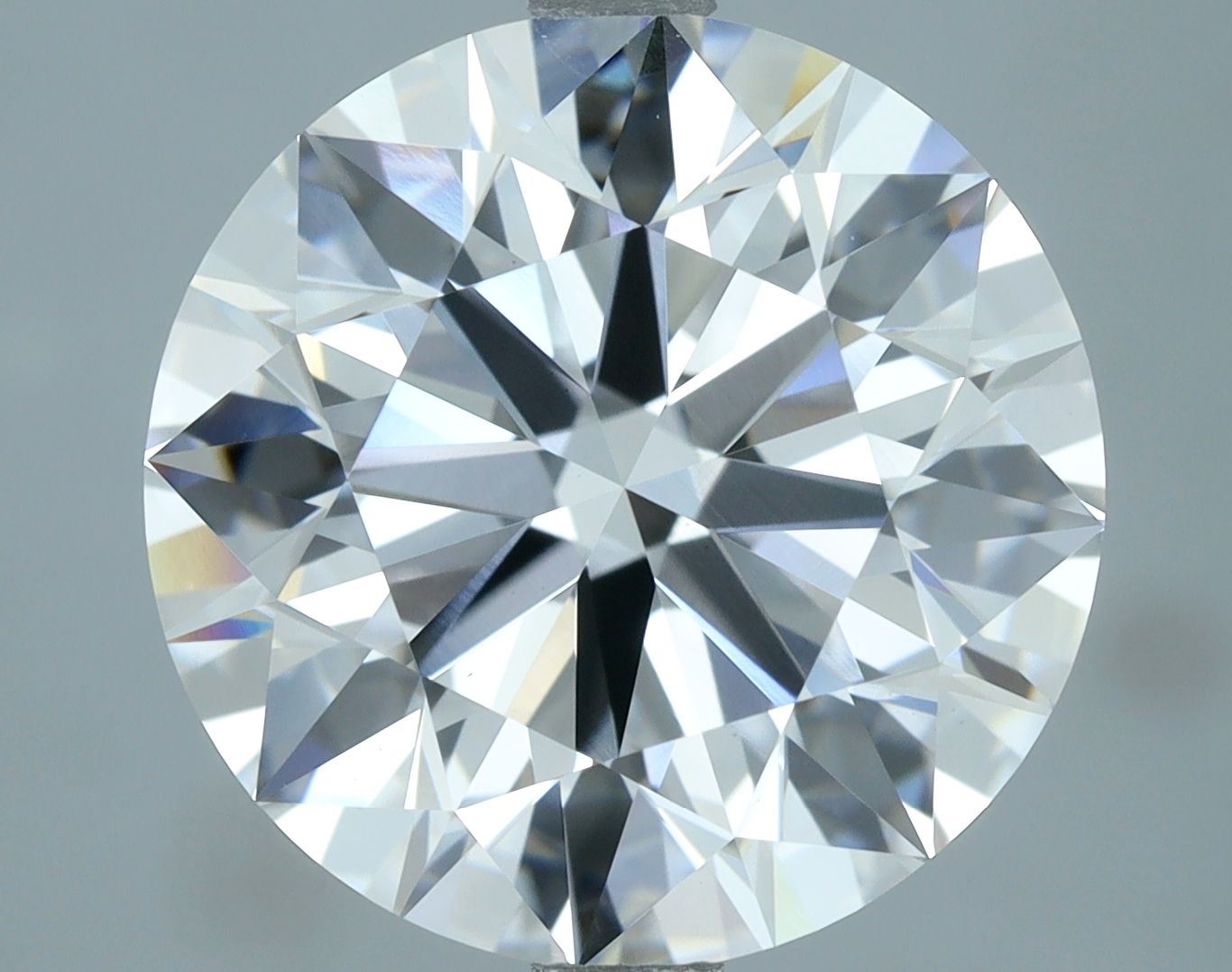 5.04 ct. round Lab Grown Diamond front image