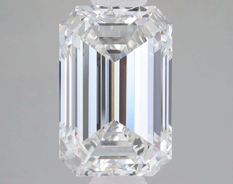 2.81 ct. emerald Lab Grown Diamond front image