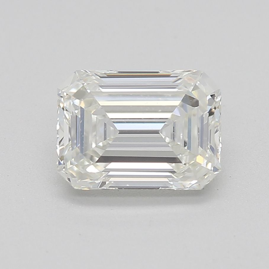 0.80 ct Emerald diamond