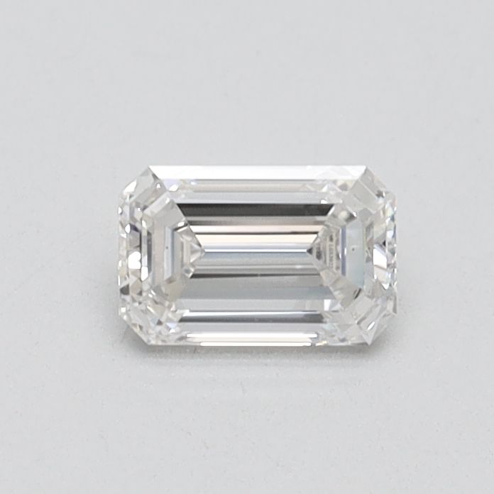 0.42 ct Emerald diamond