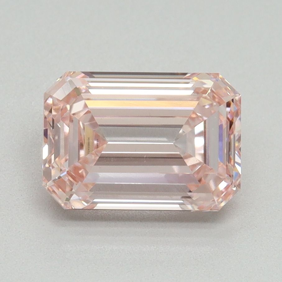 2.03 ct Emerald diamond