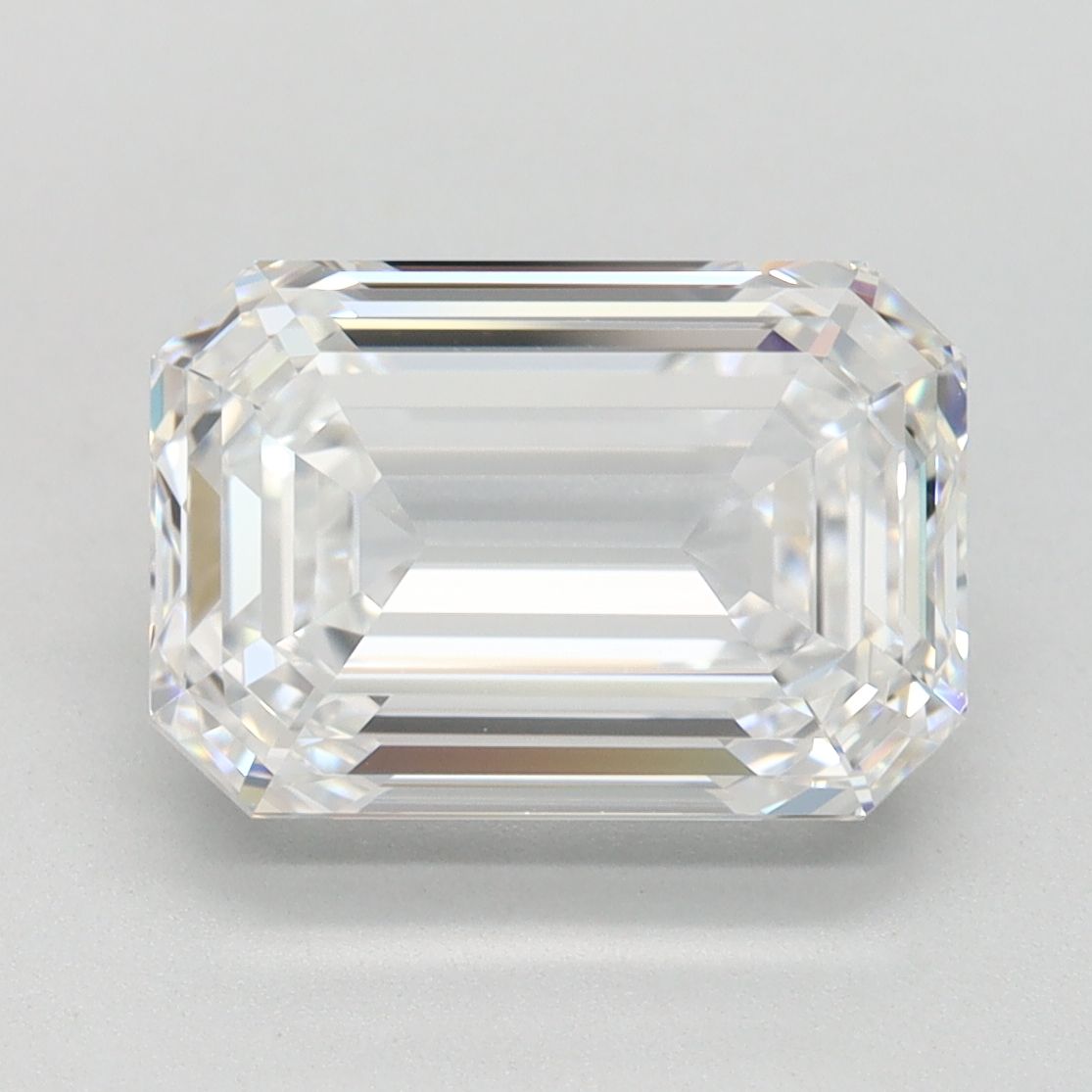 3.11 ct. emerald Lab Grown Diamond front image