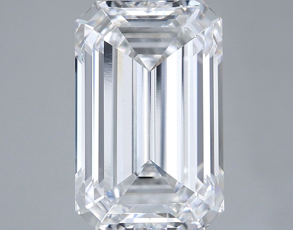 4.01 ct. emerald Lab Grown Diamond front image