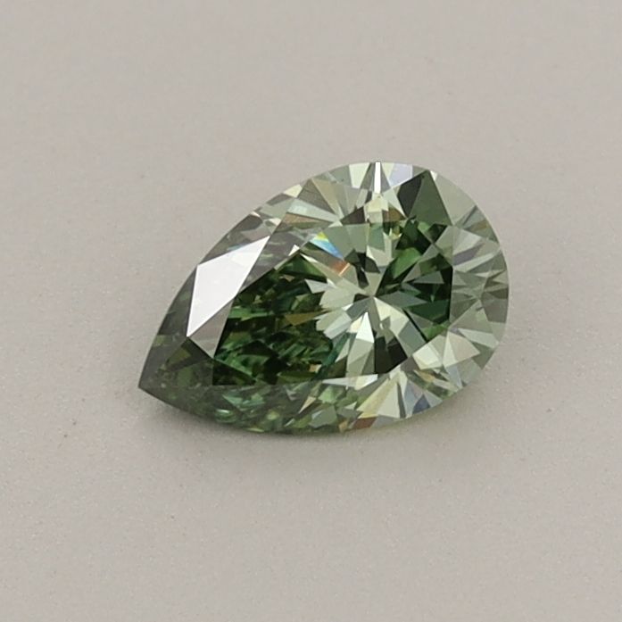0.35 CT Fancy Vivid Green PEAR