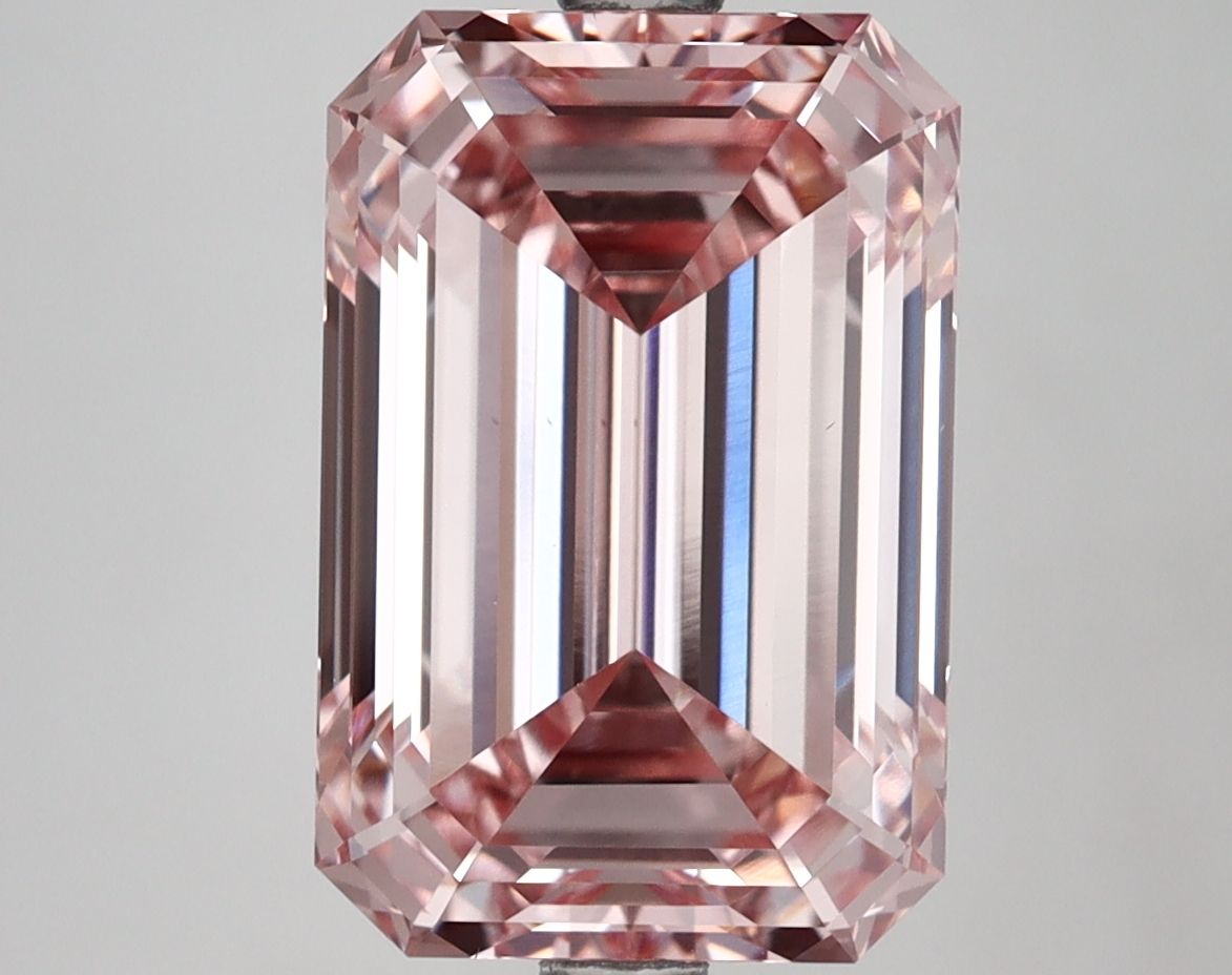 5.44 ct. emerald Lab Grown Diamond front image