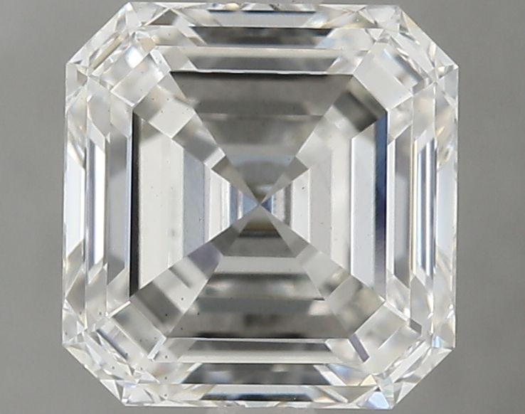 3.08 ct Square Emerald diamond