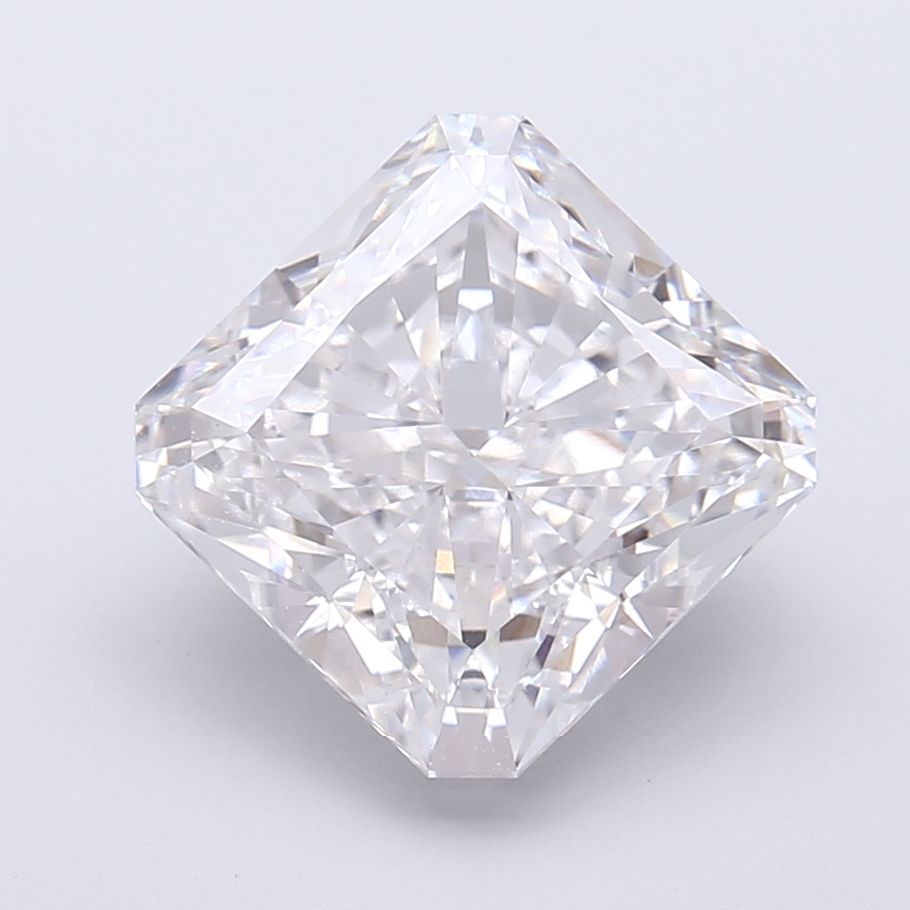 5.59 ct lab-grown Square radiant Diamond