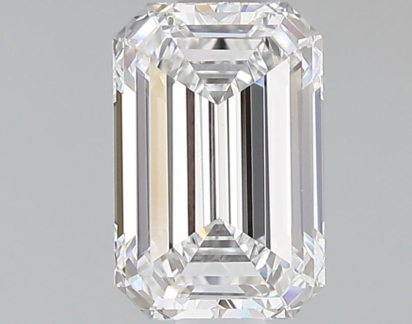 1.07 ct. emerald Lab Grown Diamond front image