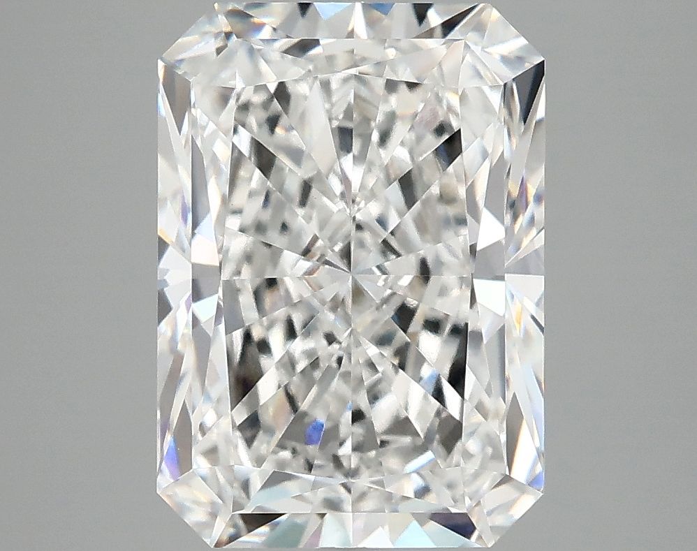 5.07 ct. radiant Lab Grown Diamond front image