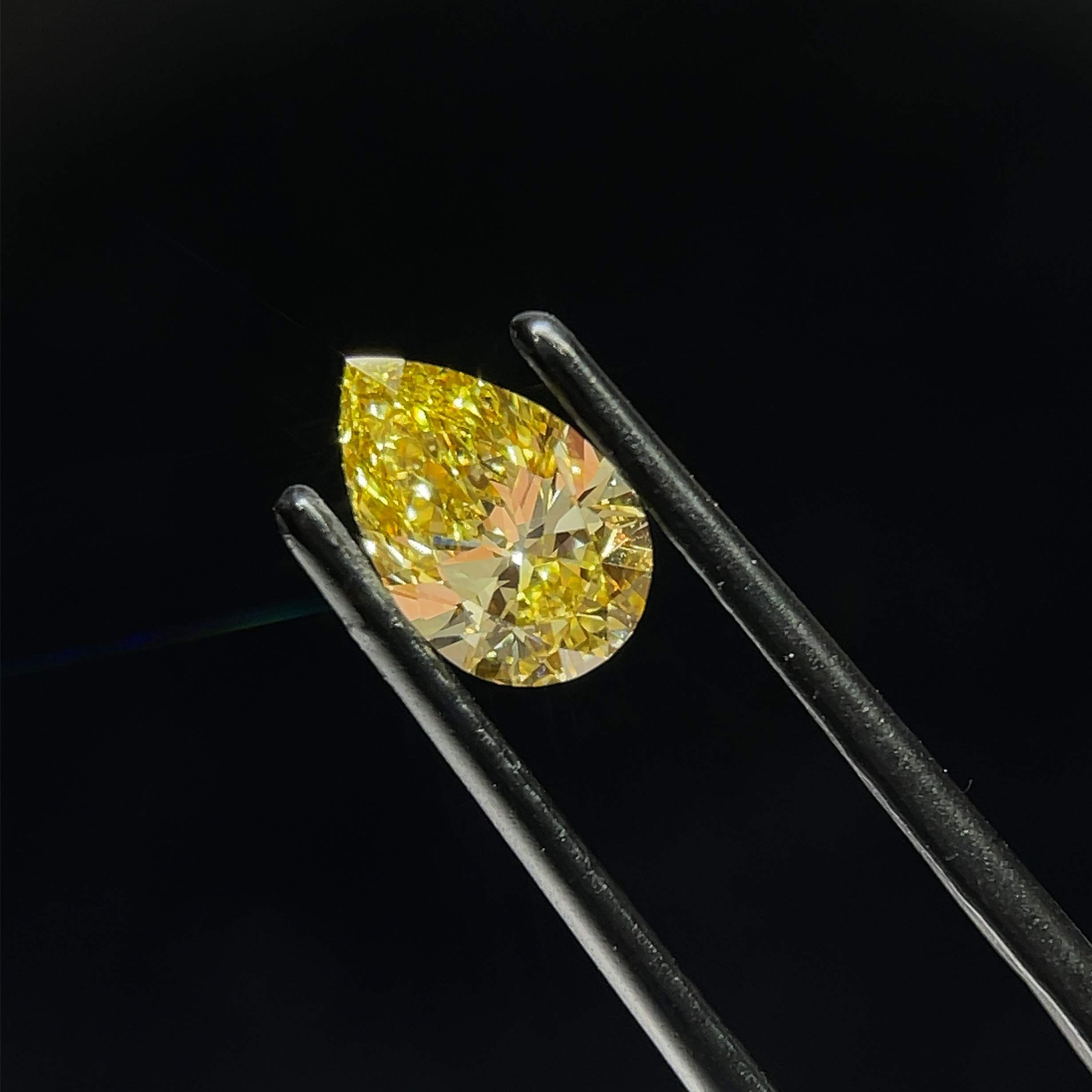0.90 ct. pear Lab Grown Diamond front image
