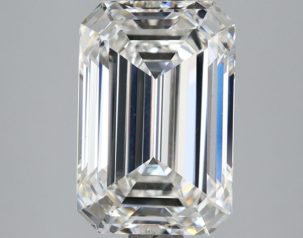4.09 ct. emerald Lab Grown Diamond front image