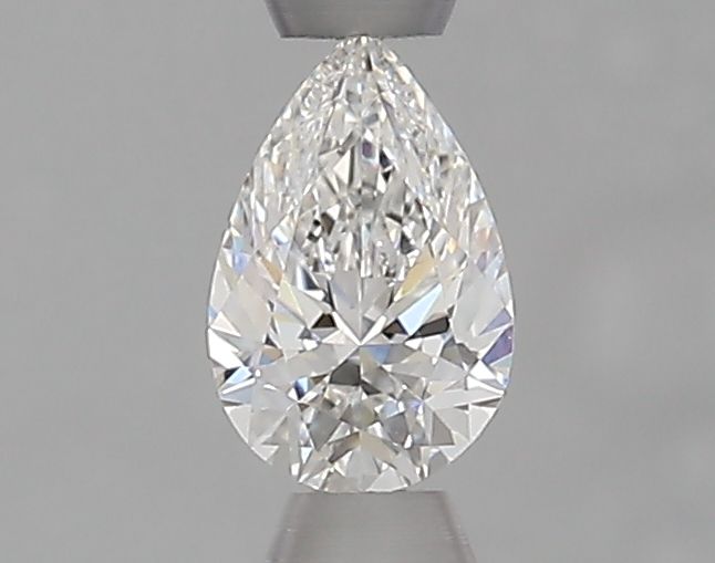 0.35 ct Pear diamond