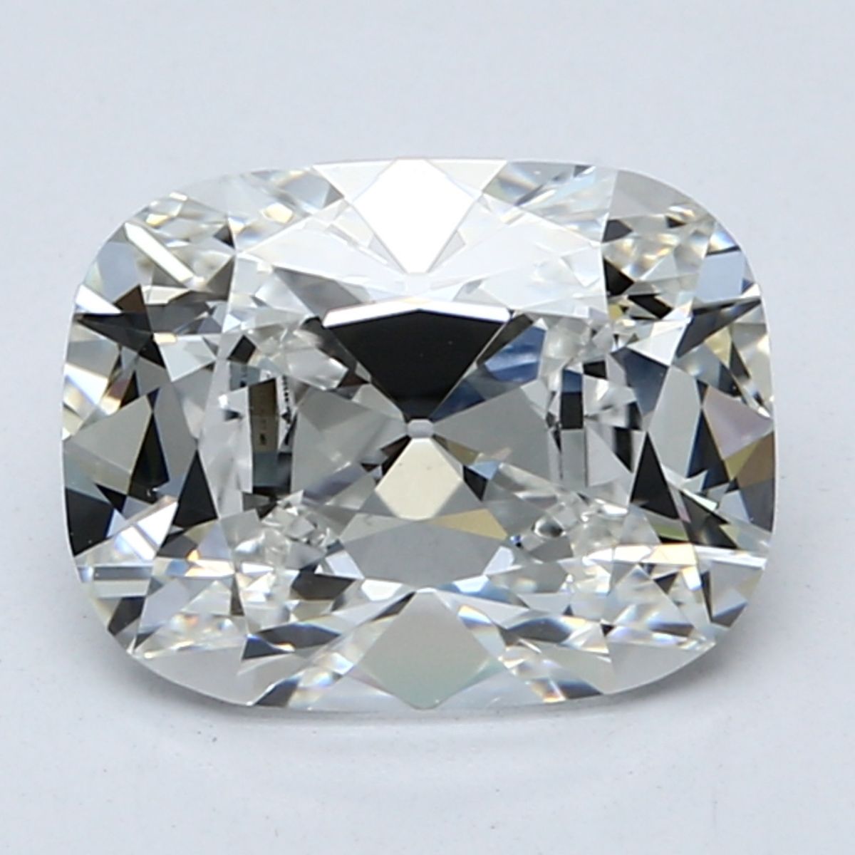2.53 ct lab-grown Cushion Diamond