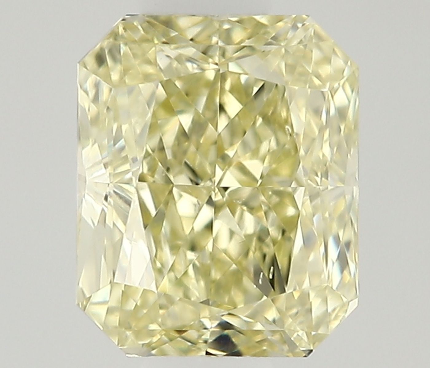 Diament 0.47 ct Fancy Light Yellow/SI1