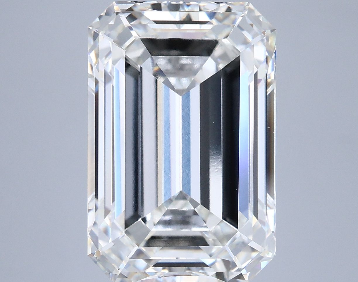 9.08 ct. emerald Lab Grown Diamond front image