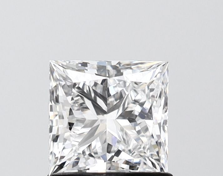 1.07 ct lab-grown Princess Diamond