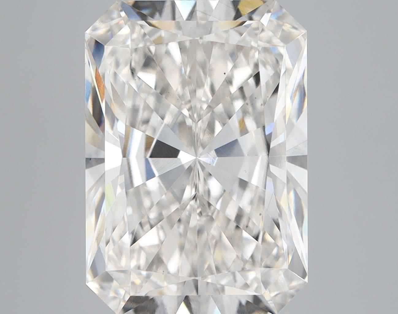 8.18 ct. radiant Lab Grown Diamond front image