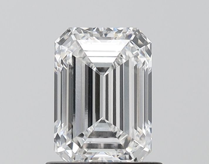 1.10 ct. emerald Lab Grown Diamond front image