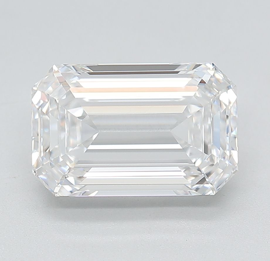 3.13 ct. emerald Lab Grown Diamond front image