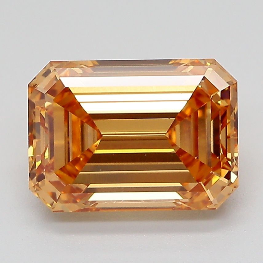 3.08 ct Emerald diamond