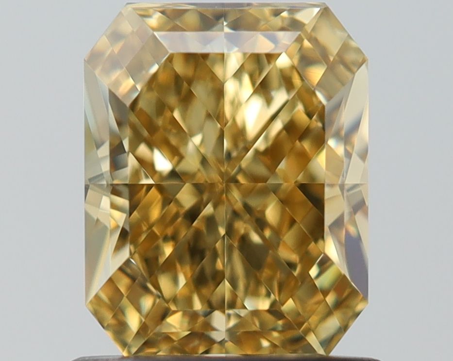 1.14 ct Radiant diamond