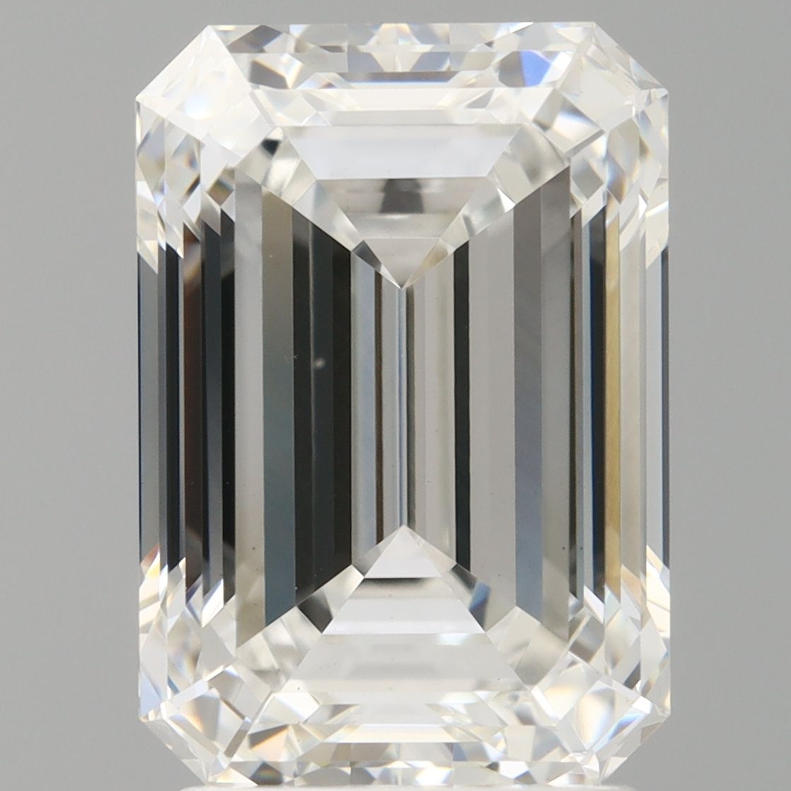 2.99 ct. emerald Lab Grown Diamond front image