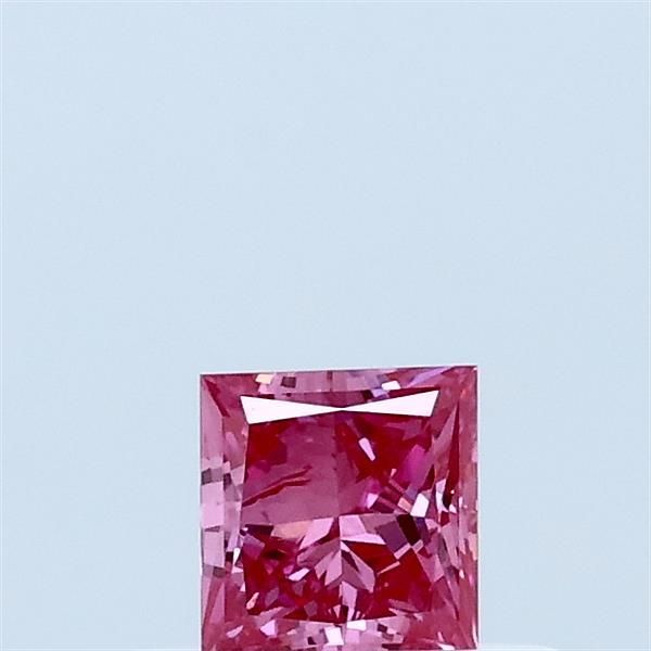 0.3 ct lab-grown Princess Diamond