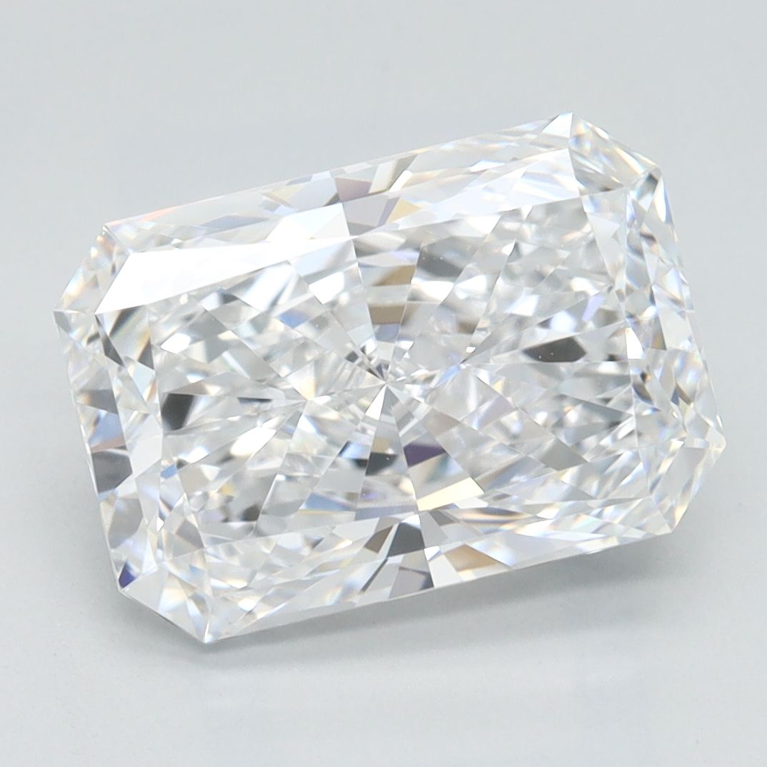 3.09 ct. radiant Lab Grown Diamond front image