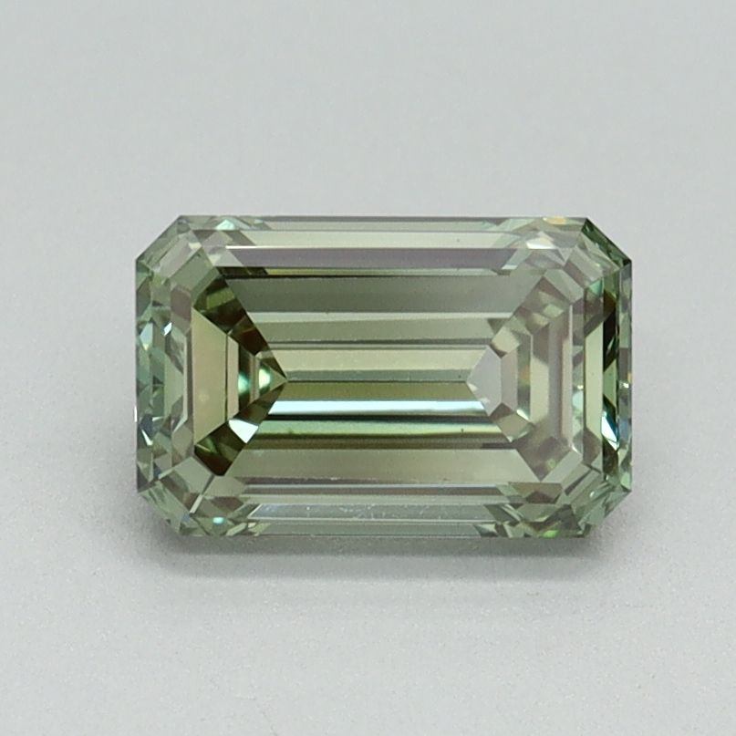 1.05 ct. emerald Lab Grown Diamond front image