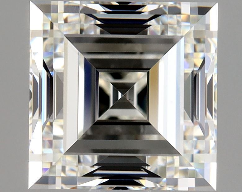 1.54 ct Square Radiant diamond
