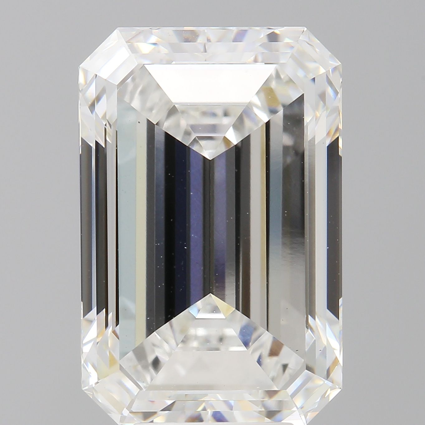 8.53 ct. emerald Lab Grown Diamond front image
