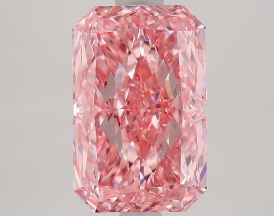 2.68 ct Radiant diamond