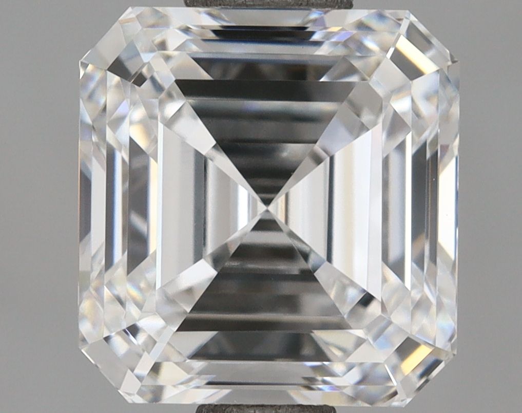 1.87 ct lab-grown Square emerald Diamond