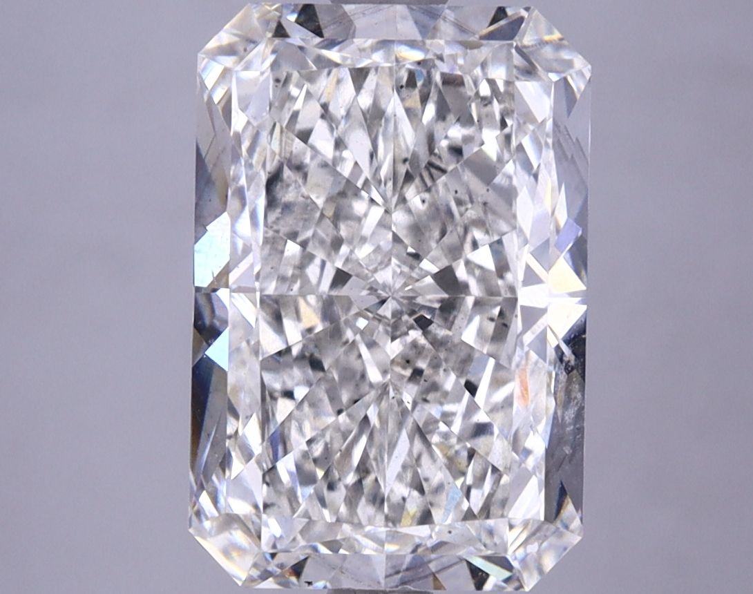 4.21 ct. radiant Lab Grown Diamond front image