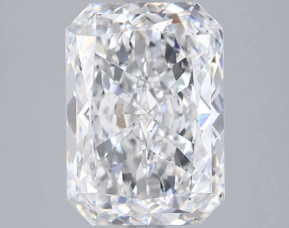4.53 ct. radiant Lab Grown Diamond front image