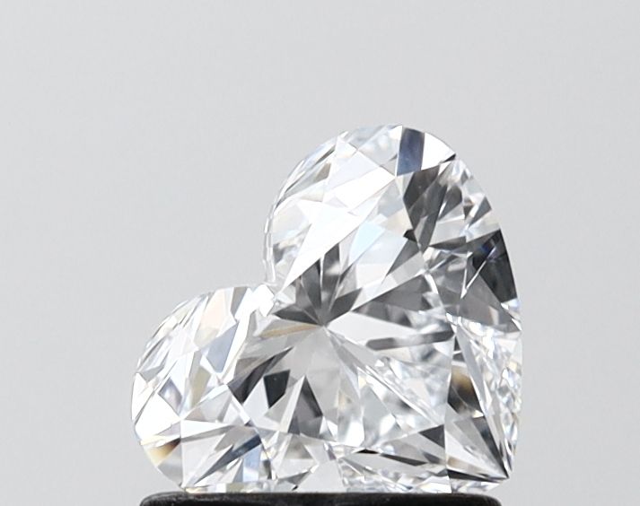 1.05 ct lab-grown Heart Diamond